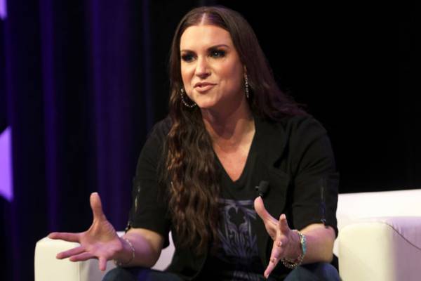 Stephanie McMahon stepping away from WWE to focus on family
