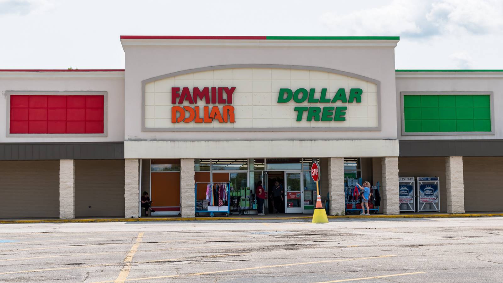 1,000 Family Dollar, Dollar Tree stores to close WDBO