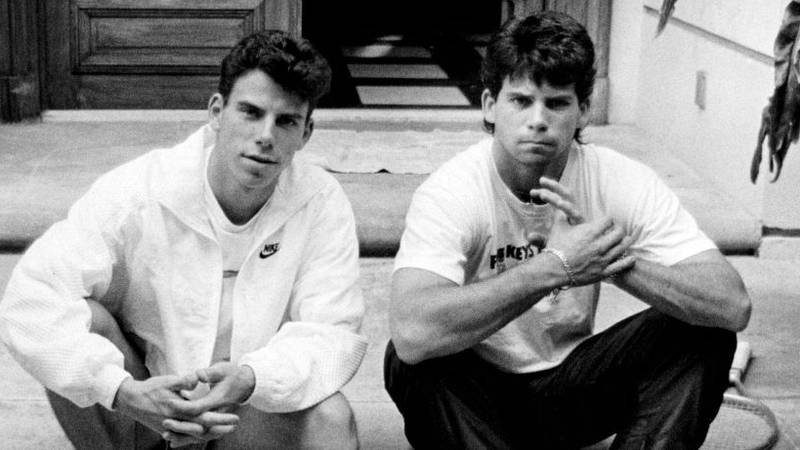 BEVERLY HILLS, CALIF. - NOV. 30, 1989 - Menendez brothers, Erik, left, and Lyle on the steps of their Beverly Hills home in November, 1989. (Ronald L. Soble / Los Angeles Times via Getty Images)