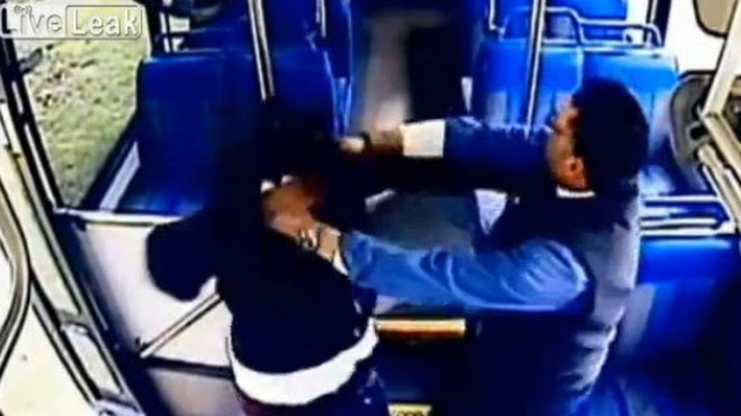 Video Brutal Beating Of Bus Driver Caught On Camera Wdbo