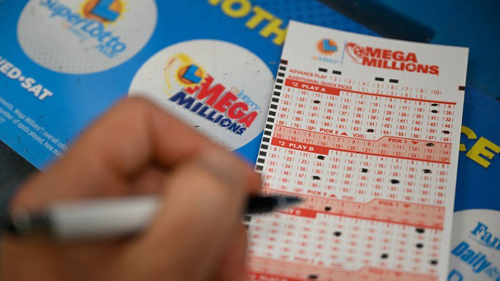Ticket sold in New Jersey matches all Mega Millions winning numbers for