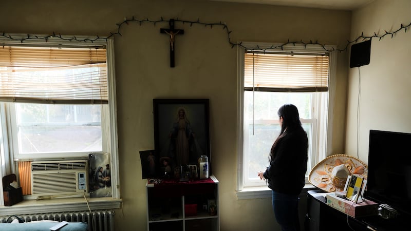 Immigration crackdown stokes fear and solidarity at a Catholic church in DC