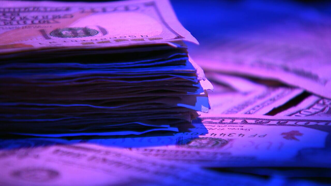 A former leasing manager is accused of stealing rent money from tenants in Cobb County.